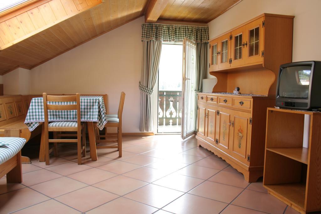 Appartamenti Ladina Campitello di Fassa Quarto foto