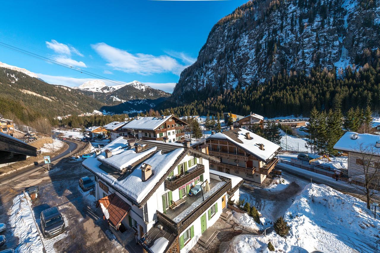 Appartamenti Ladina Campitello di Fassa Exterior foto